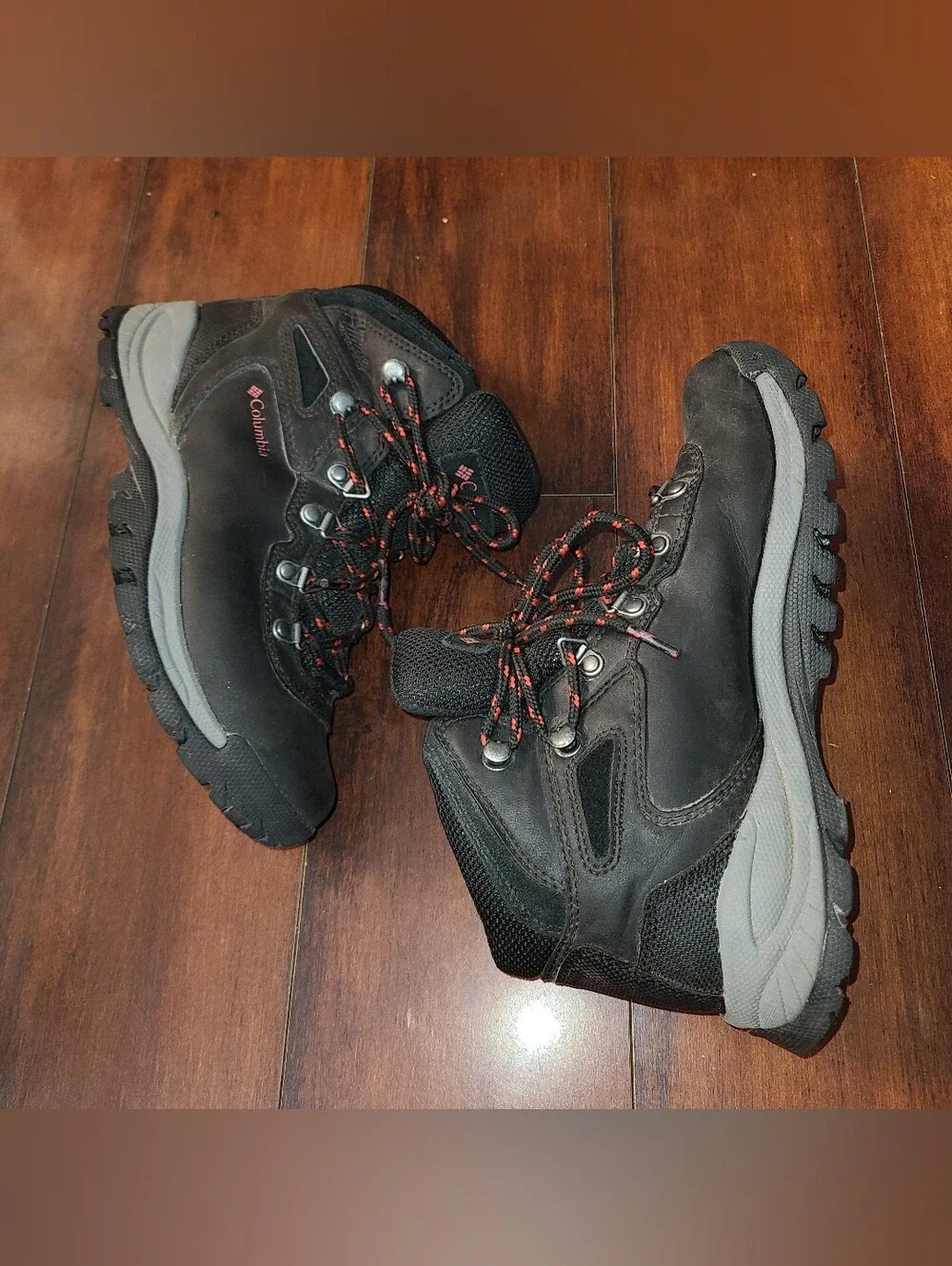 Columbia Women's Newton Ridge Plus Waterproof Hiking Boots - Black - Size 7 Wide